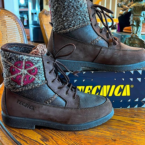 Fabulous Tecnica NEWInBox.Italy.DarkBrownSuede&Shearling.Sicilian/Moorish Design - Picture 5 of 15